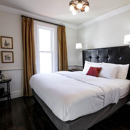 Dickson Street Inn Фейетвилл Экстерьер фото